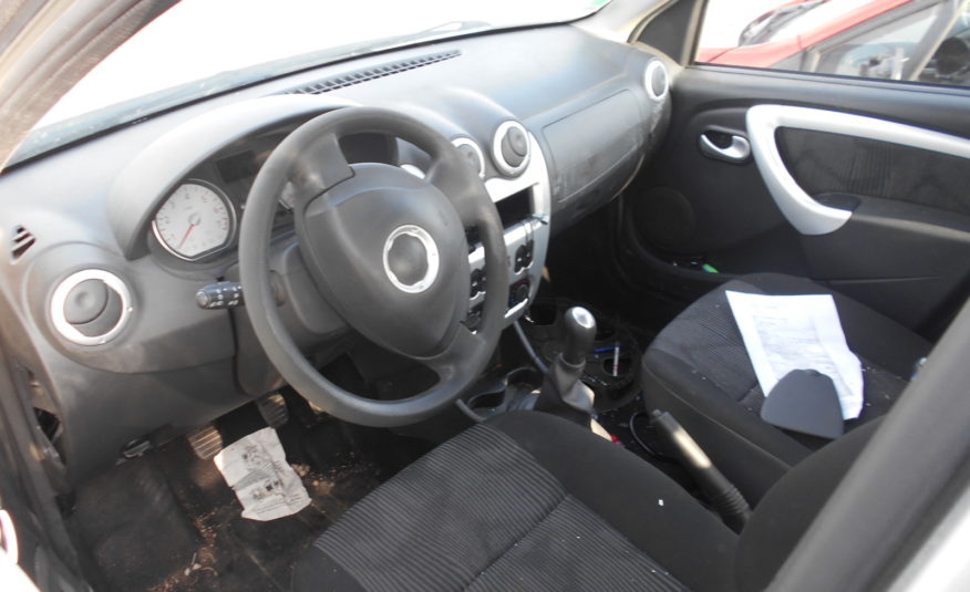 2012 DACIA SANDEO