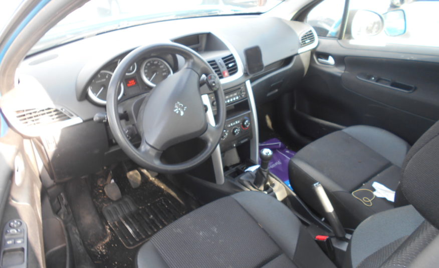 2014 PEUGEOT 207+