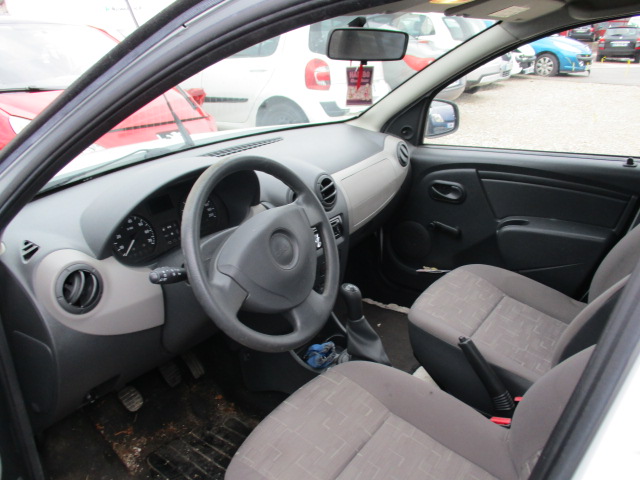 2011 DACIA SANDERO
