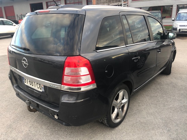 OPEL ZAFIRA